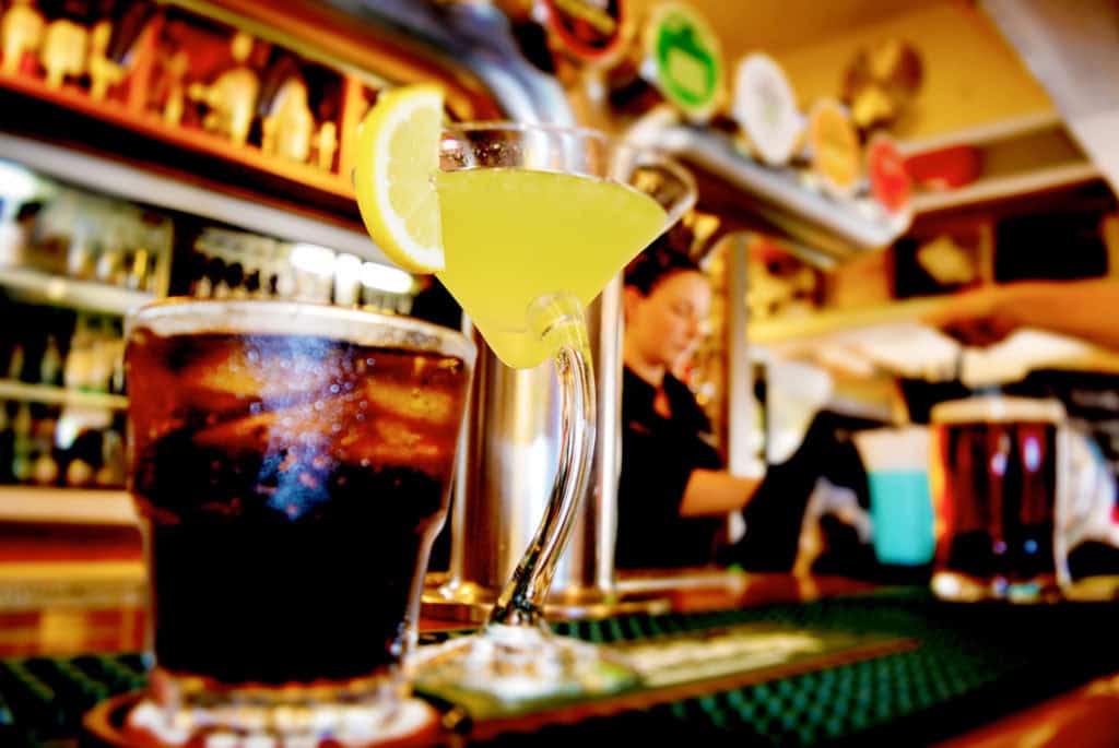 drinks-bar-1024x685